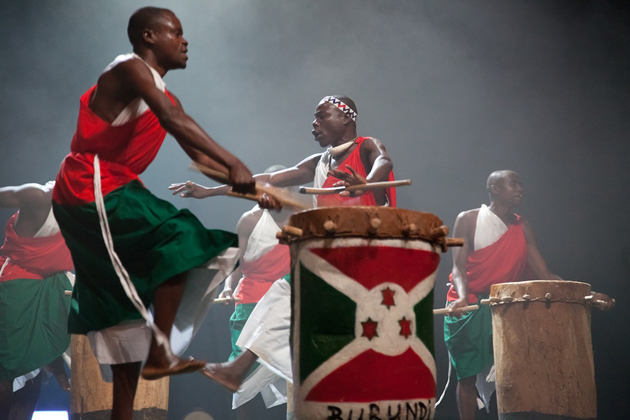 Bębniarze z Burundi — fot. Joanna Stoga