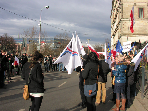 wrocławska manifestacja poparcia dla narodu niemieckiego — fot. Adrian Nikiel