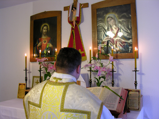 Poniedziałek Wielkanocny AD 2016, Msza Święta w Oratorium Świętego Jana Apostoła i Ewangelisty we Wrocławiu — fot. Adrian Nikiel