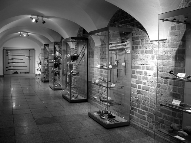 Arsenał Miejski — wystawa Broń dawna — fot. Adrian Nikiel Arsenał Miejski — wystawa Broń dawna — fot. Adrian Nikiel