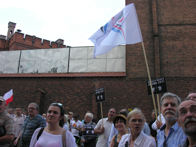 Protest w obronie Grzegorza Brauna — fot. Adrian Nikiel Protest w obronie Grzegorza Brauna — fot. Adrian Nikiel